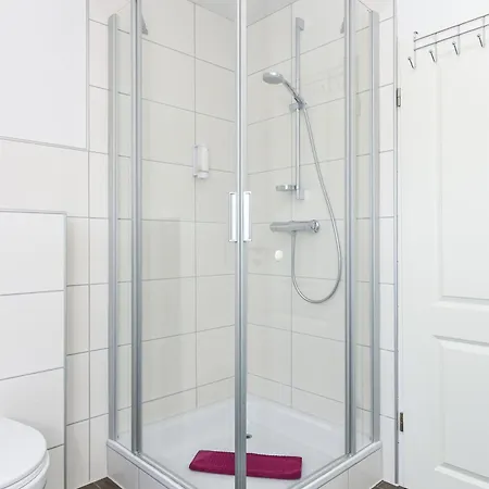 Seehund 2 شقة إِزينتْس